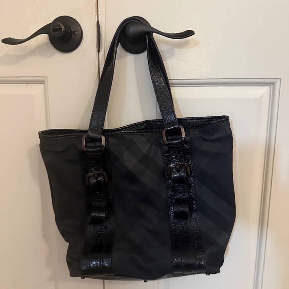 Black shoulder bag - Picture 1 of 1